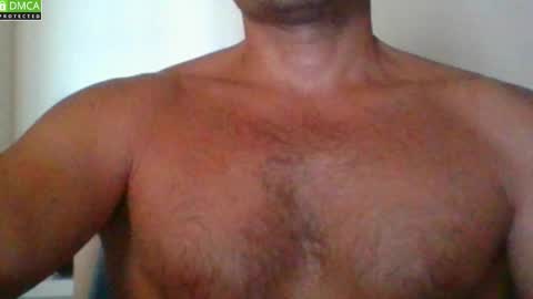 Snapshot of newtyguy90 chatting on 09/11/25, 07:19 newtyguy90 online show from 09/11/25, 07:19