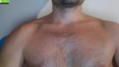 Snapshot of newtyguy90 chatting on 10/23/25, 09:13 newtyguy90 online show from 10/23/25, 09:13