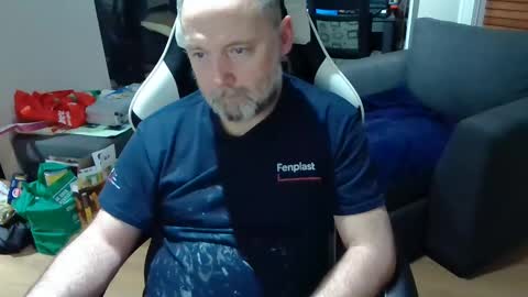 Snapshot of newvvorld chatting on 01/29/25, 10:11 NewWorld online show from 01/29/25, 10:11