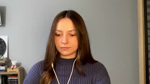 Agne online show from 10/26/25, 02:23