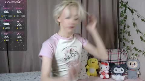 NextVibe1 online show from 10/06/25, 07:44