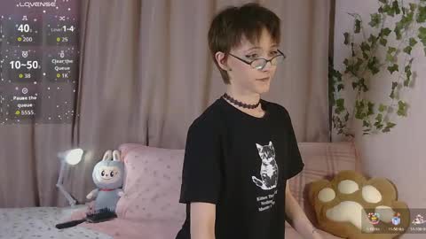 NextVibe1 online show from 04/16/26, 05:25