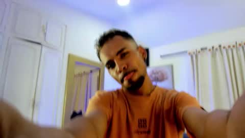 Snapshot of neyder_sanz chatting on 02/10/26, 03:43 NEYDER online show from 02/10/26, 03:43