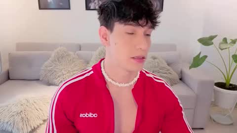   online show from 03/23/26, 05:28