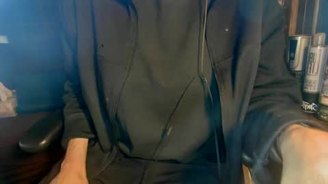 Snapshot of nfgwholoves2cum chatting on 01/13/25, 02:07 NFG Nice Friendly Guy Dick online show from 01/13/25, 02:07