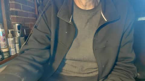 Snapshot of nfgwholoves2cum chatting on 01/15/25, 11:08 NFG Nice Friendly Guy Dick online show from 01/15/25, 11:08