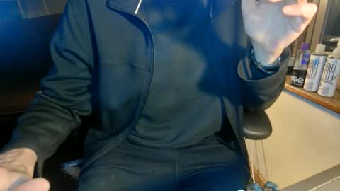 Snapshot of nfgwholoves2cum chatting on 11/04/25, 12:43 NFG Nice Friendly Guy Dick online show from 11/04/25, 12:43