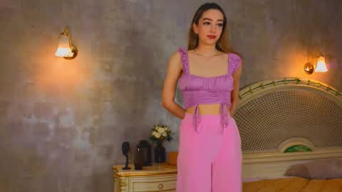 Anasteisha online show from 11/18/25, 03:01