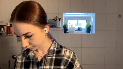 Kate Ng online show from 04/13/26, 04:18