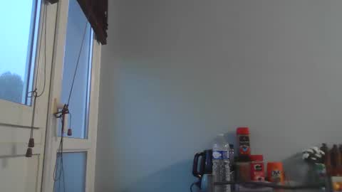 nguyen7788789 online show from 10/08/25, 05:49