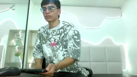 NhicolasMuller online show from 07/24/26, 01:47