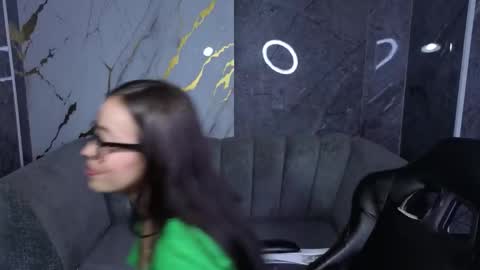 Snapshot of nhoa_b chatting on 03/02/26, 08:26 nhoa_b online show from 03/02/26, 08:26