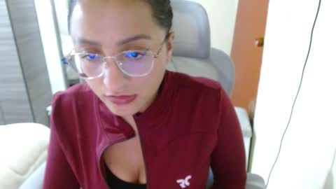 Dani online show from 12/04/25, 10:07