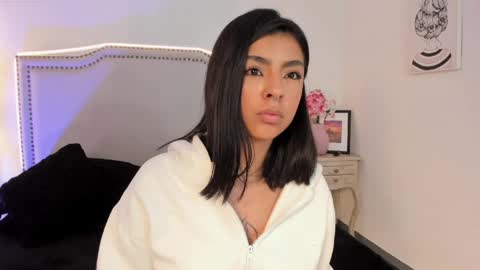 Nia Malkova online show from 04/17/26, 11:46