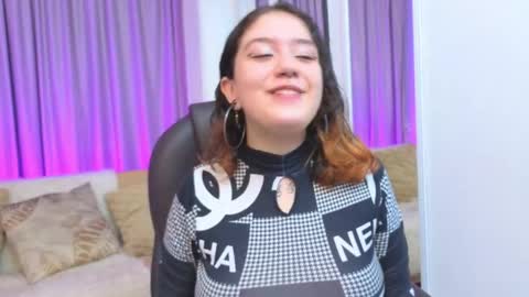 Estefani  online show from 04/11/26, 11:47