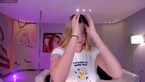 SQUIRTER DOLL    online show from 12/20/25, 05:20