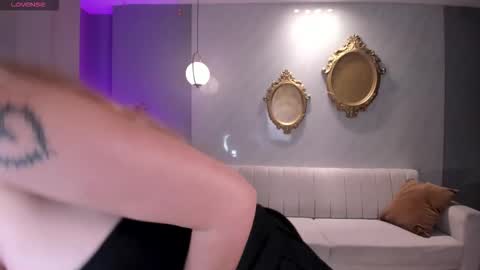 SQUIRTER DOLL    online show from 02/19/26, 06:48