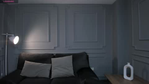 Call me Nia  online show from 03/06/25, 07:10