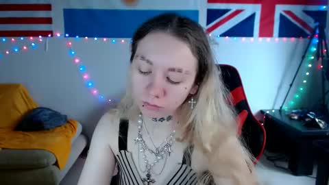 nica_kawaii online show from 03/13/26, 06:09