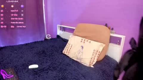 Nica online show from 11/16/25, 10:10