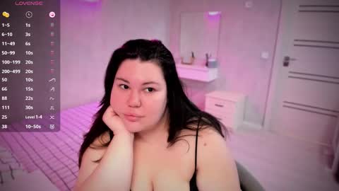 Snapshot of nicara_ chatting on 12/04/25, 11:41 nicara_ online show from 12/04/25, 11:41