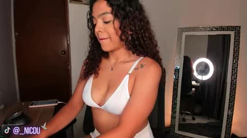 Nicol - New account  online show from 10/26/25, 02:28