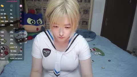 Belle online show from 03/30/26, 11:44