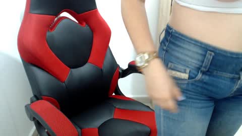 sara online show from 01/10/25, 05:56