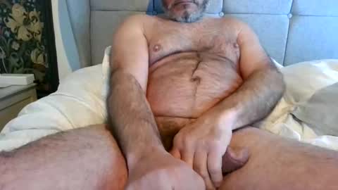 hot builder online show from 02/15/26, 10:03
