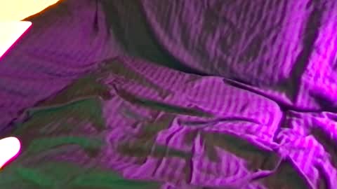 NekoChan online show from 12/20/25, 04:14