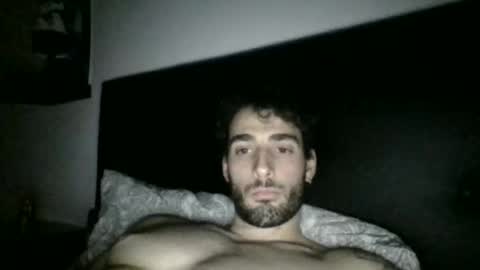 Snapshot of nicegguy9826 chatting on 04/14/26, 01:17 nicegguy9826 online show from 04/14/26, 01:17