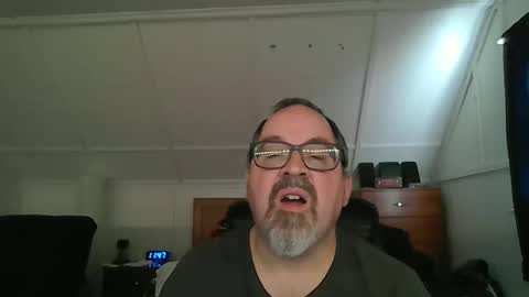 niceguy7208 online show from 11/01/25, 03:47