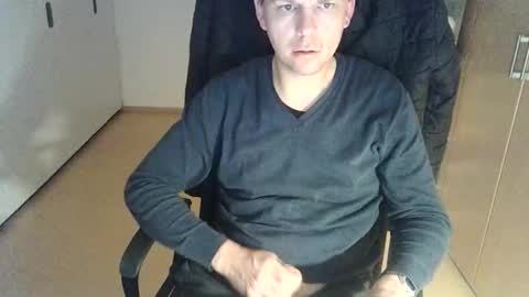 Snapshot of niceguyflo chatting on 11/03/25, 12:35 NiceGuyFlo online show from 11/03/25, 12:35