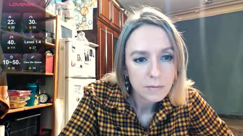 Snapshot of nicekat chatting on 10/08/25, 06:16 Kathrine online show from 10/08/25, 06:16