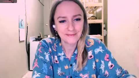 Snapshot of nicekat chatting on 07/05/26, 08:38 Kathrine online show from 07/05/26, 08:38