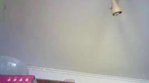 nicholaastavrou19 online show from 04/06/26, 10:11