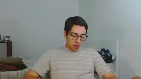 Nick online show from 07/11/26, 02:03