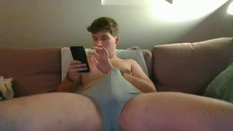 Snapshot of nick00202 chatting on 01/12/26, 06:57 Nick online show from 01/12/26, 06:57