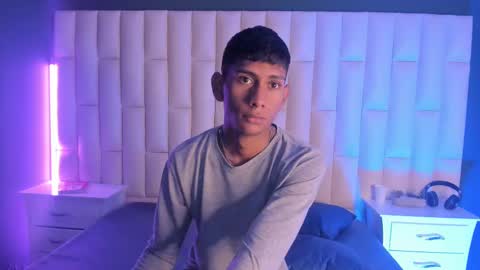 Snapshot of nick_collins20 chatting on 02/23/25, 03:24 Nick online show from 02/23/25, 03:24