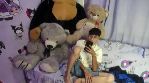 Snapshot of nick_damon chatting on 02/04/26, 06:03 Nick online show from 02/04/26, 06:03