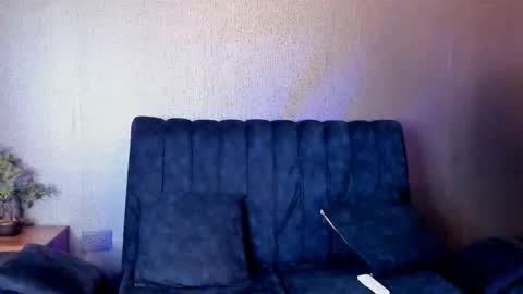 nick fenix online show from 10/21/25, 06:14