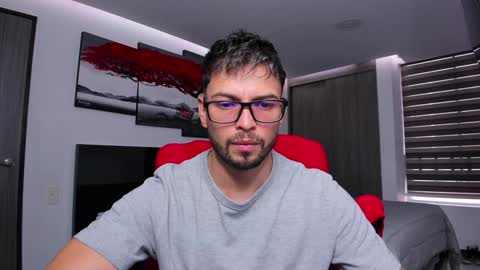 Nick Klaus online show from 01/07/25, 09:35