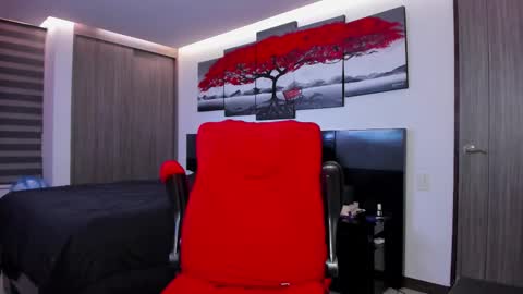 Nick Klaus online show from 10/07/25, 12:19