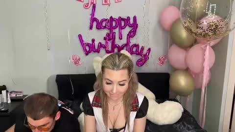 Nick and sweet Mia online show from 03/12/25, 06:00