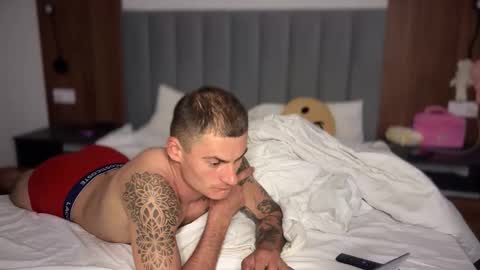 Nick and sweet Mia online show from 09/29/25, 12:49