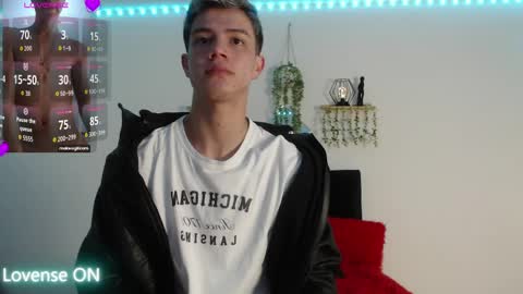 Nick  online show from 04/07/26, 01:00