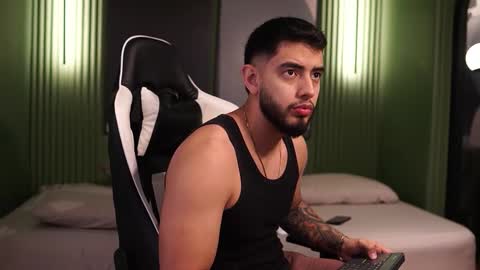 Jhohan online show from 10/17/25, 12:19