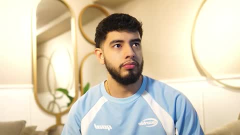 Jhohan online show from 12/18/25, 12:33