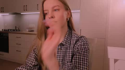 Nicka Cherie online show from 02/25/26, 05:22