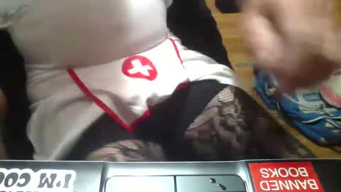 nickibabe1980 online show from 10/02/25, 10:39